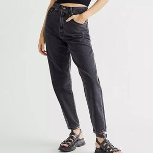 Levi's High Loose Taper Mom Jeans - Size 29